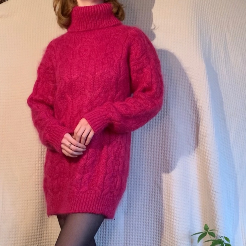 Vintage sweater mini dress tarazzia turtleneck hot pink fushia cable knit small